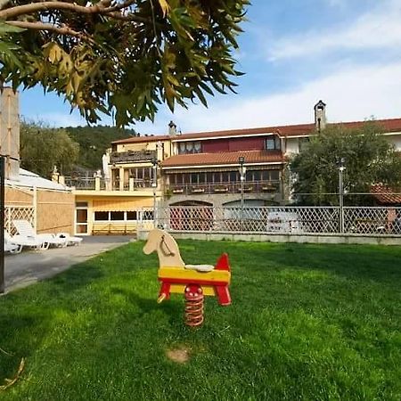 Agriturismo Al Nido Degli Aironi Sanremo Ngoại thất bức ảnh